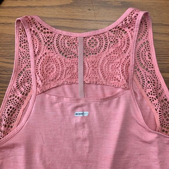 Athletic Works Pink Lace Trim Tank Exercise Shirt Size Medium - Picture 3 of 5